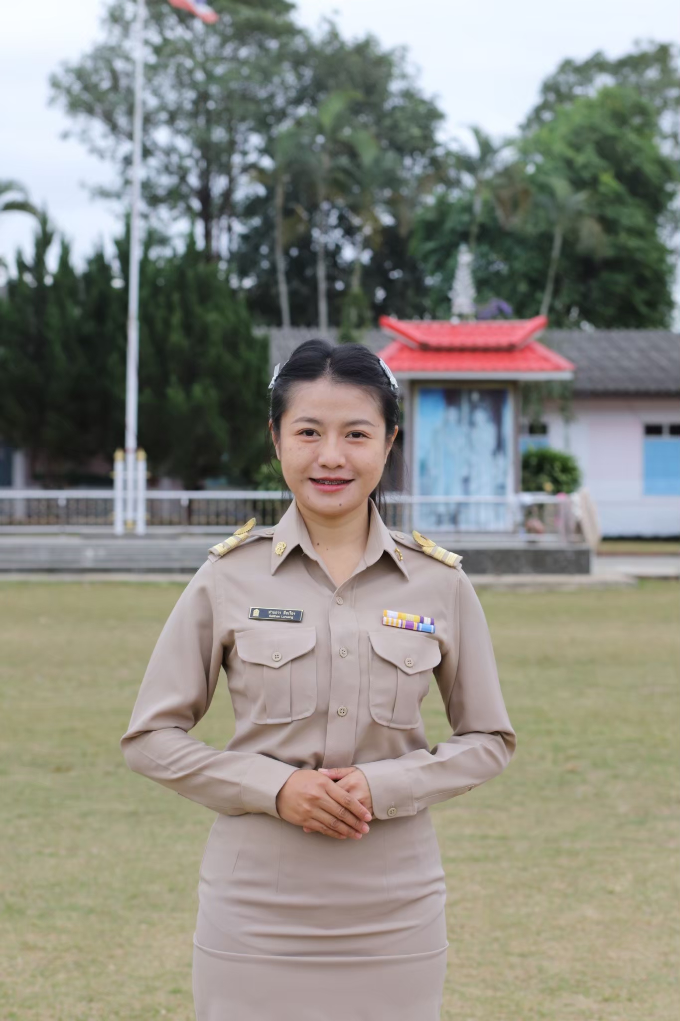 นางสาวสายธาร ลือเรือง